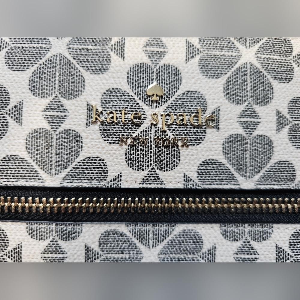 Kate Spade NY Black and White Spade Floral Crossbody Bag, Silver Hardware, New! - Picture 2 of 9